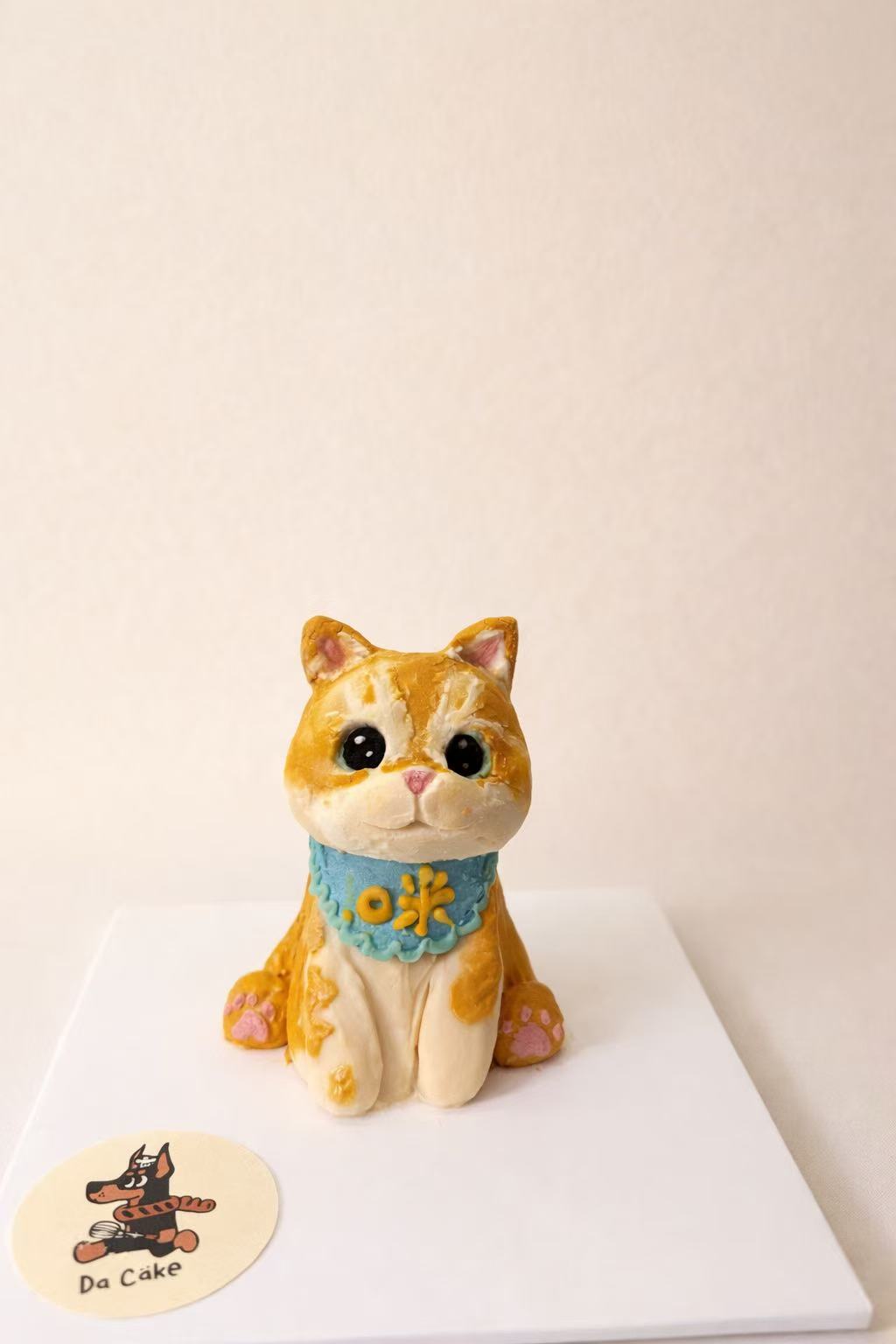 Pet Pose Cake Customized